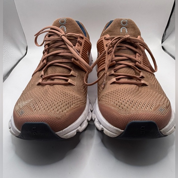 On Running Shoes - On Cloud Cloudtec Helion Women’s 9.5 Swiss Engineering Speedboard Running Shoe